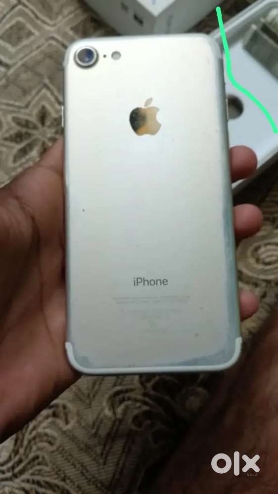I phone 7 battery hell 90 full fresh condition
