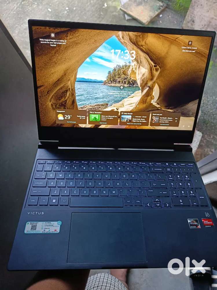 Hp gaming laptop  storage 512 RAM 8 graphic card 4