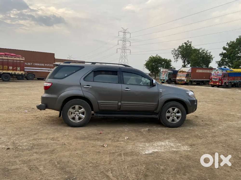 Toyota Fortuner 2010 Diesel 150000 Km Driven