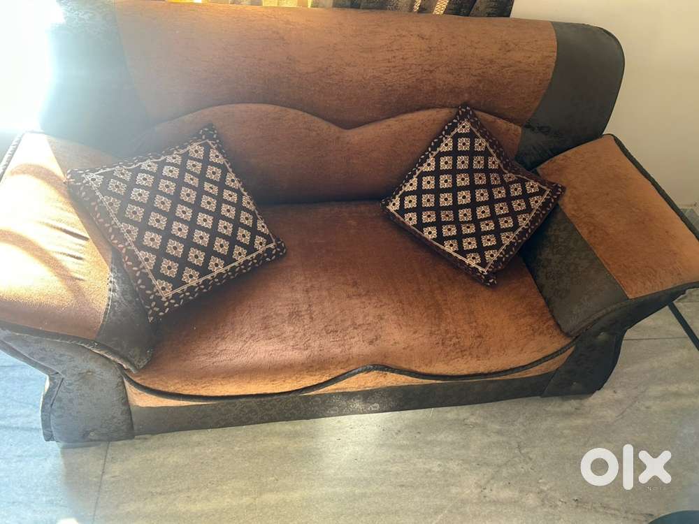 Sofa set with glass top table