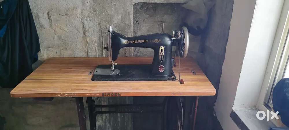 Meritt sewing machine