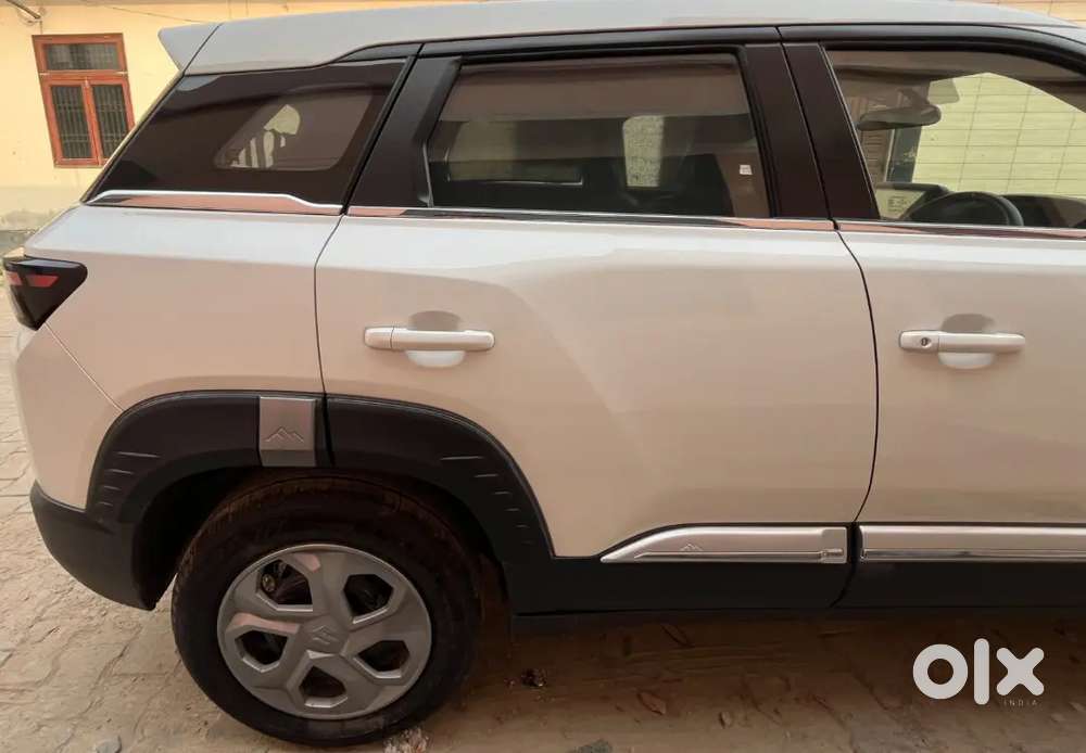 Maruti Suzuki Brezza 2025 Petrol 16000 Km Driven