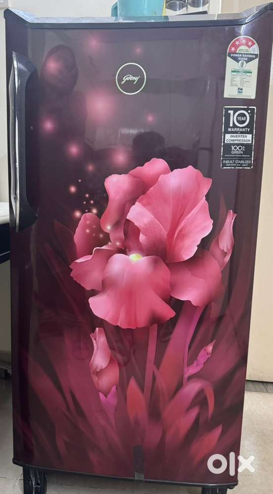 Fridge -Godrej 185L 4 star  in working condition