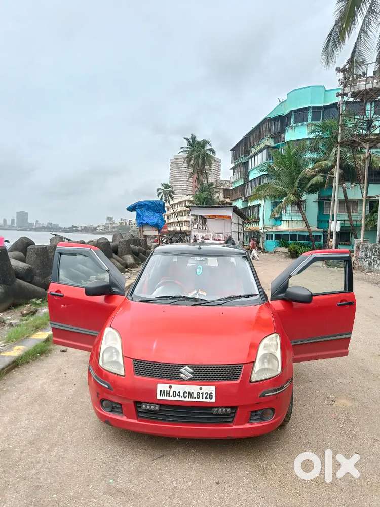 LAAL PARI Maruti Suzuki Swift 2006 CNG & Hybrids 27000 Km Driven