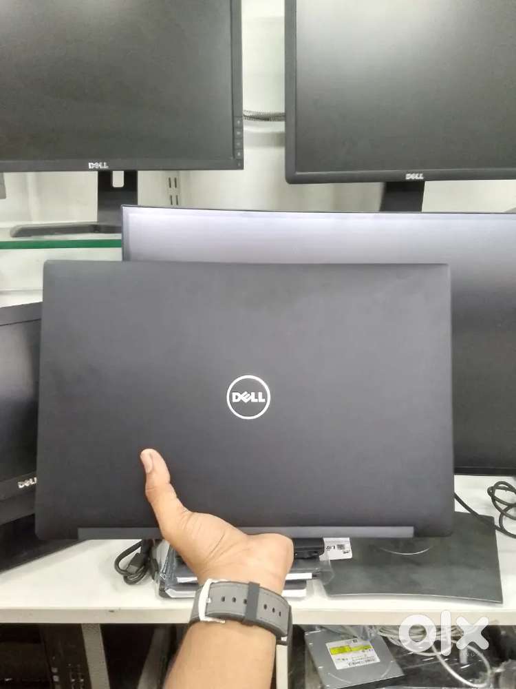 DELL LAPTOP