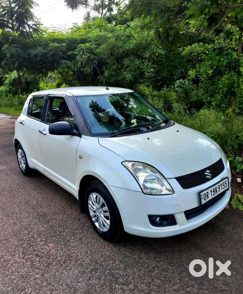 Maruti Suzuki Swift 2010 Petrol 91000 Km Driven