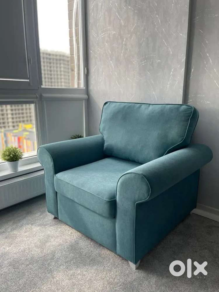 1 SEATER SOFA AVAILABLE IN STARF FURNITURE