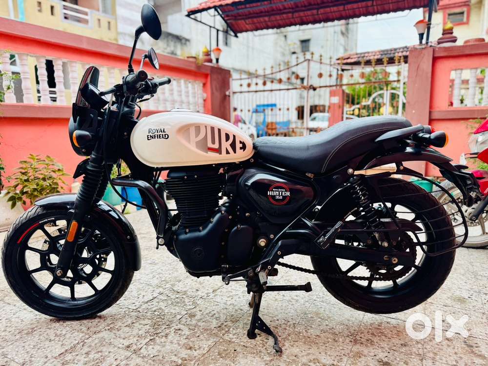 Royal ENFIELD HUNTER DUAL TONE WHITE 350cc EDITION TOP 1 ST OWNER  ABS