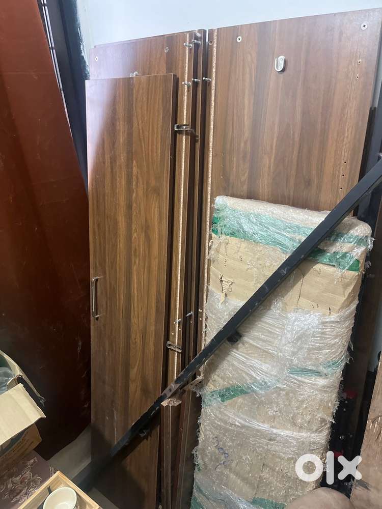 4 Door Wakefit Wardrobe URGENT SELLING