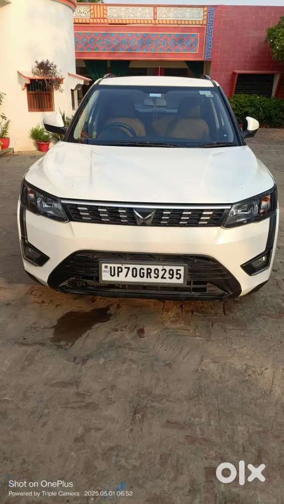 XUV300 Doctor Driven Only