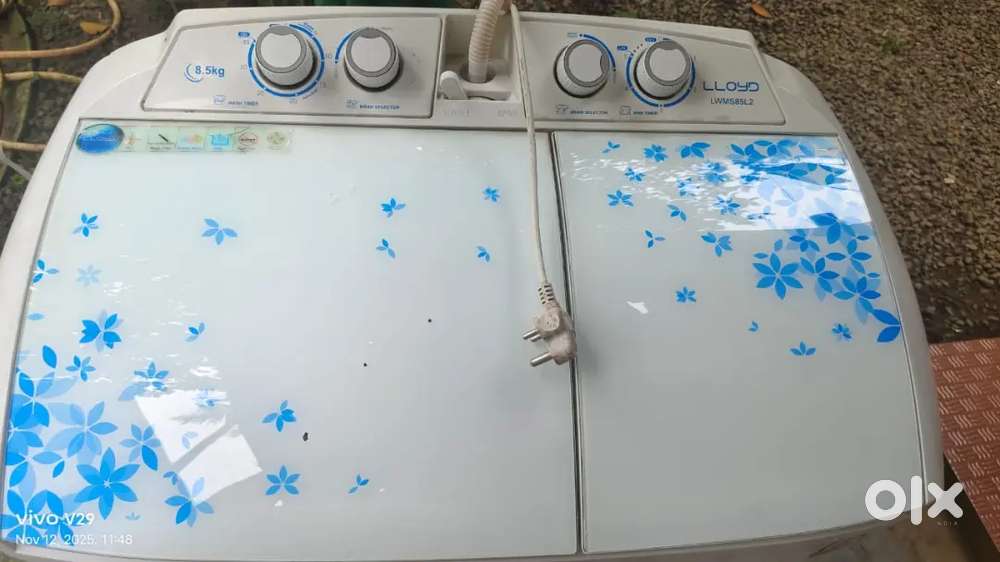 Semi Automatic Washing Machine
