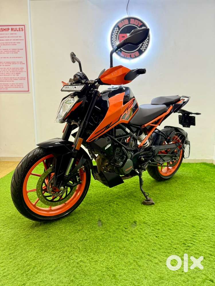 KTM DUKE 200. 1 Owner. Clean Bike. Yezdi Yamaha Jawa Hero Honda