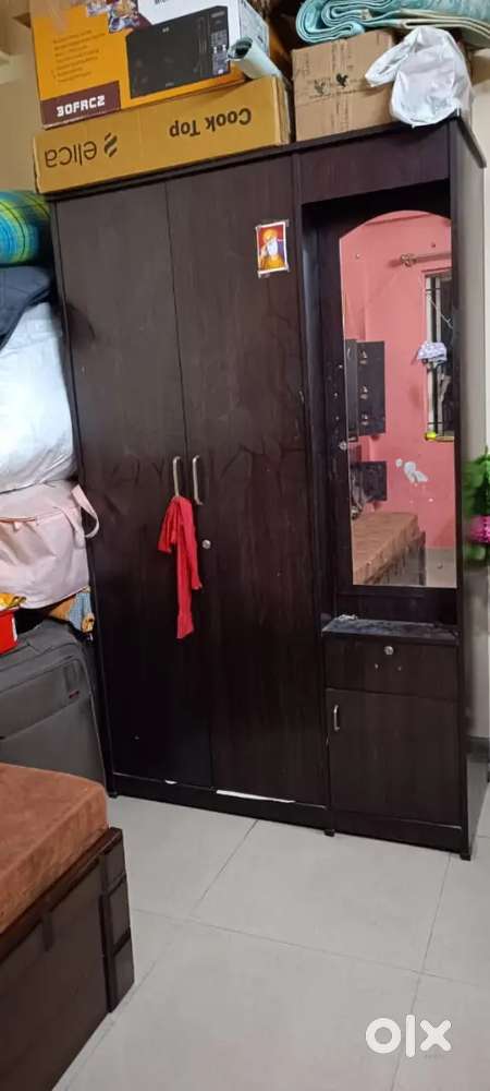 Almirah with dressing table