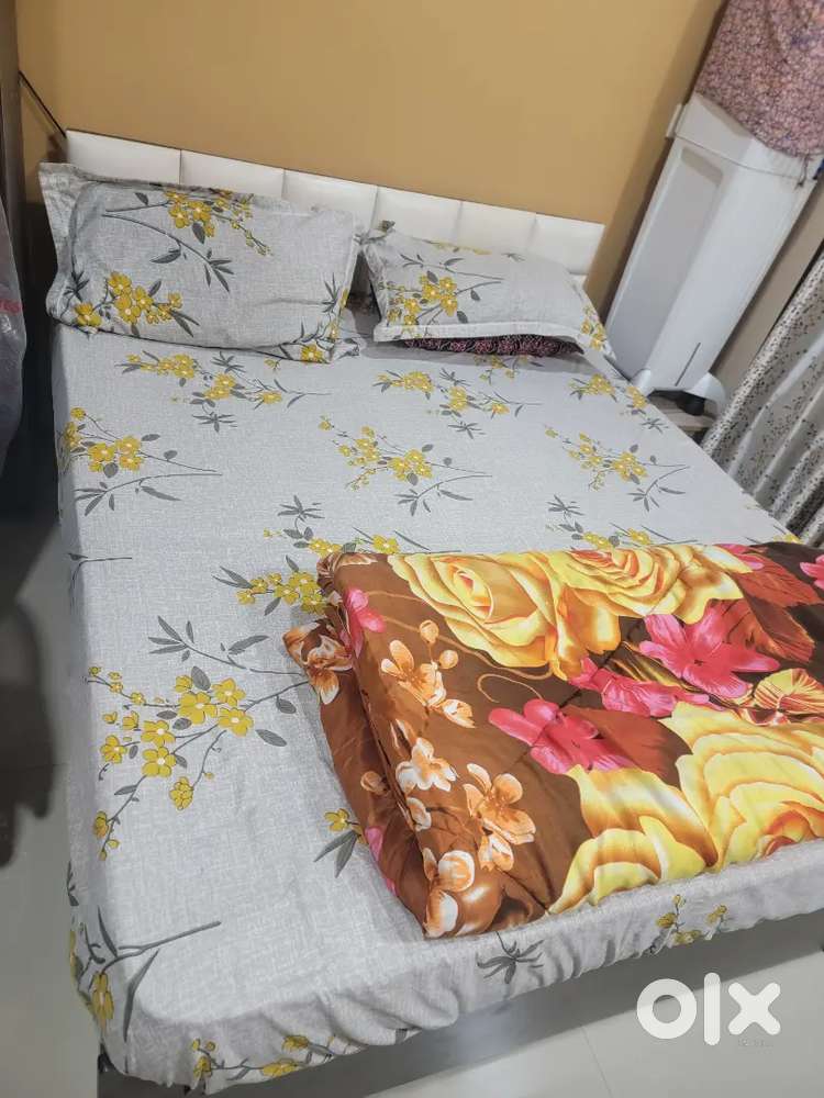 1bhk furniture tana tan condition