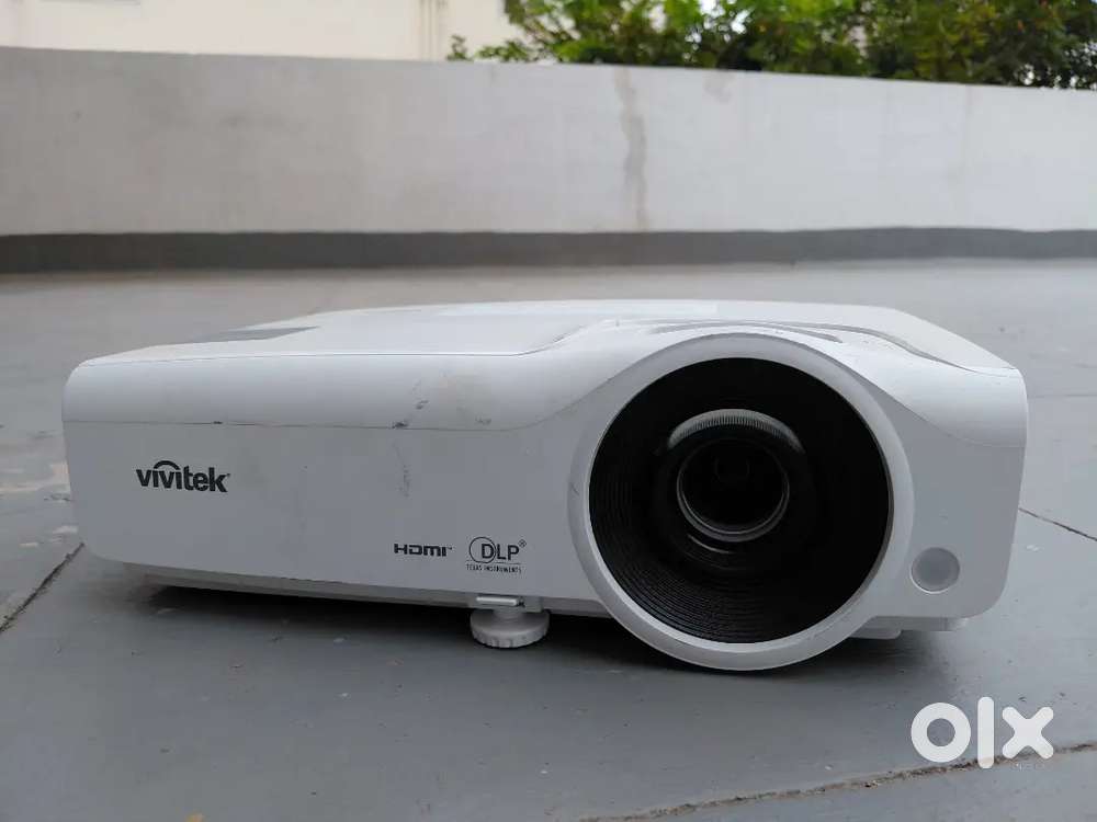 Vivitek DLP PPT Projector DX273 Model