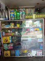 Showcase all glass
