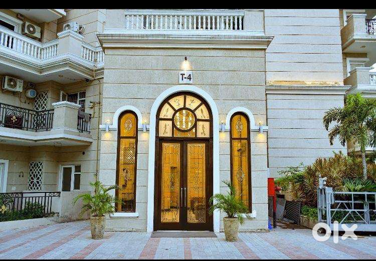 Fully furnished luxury apartment for sale.