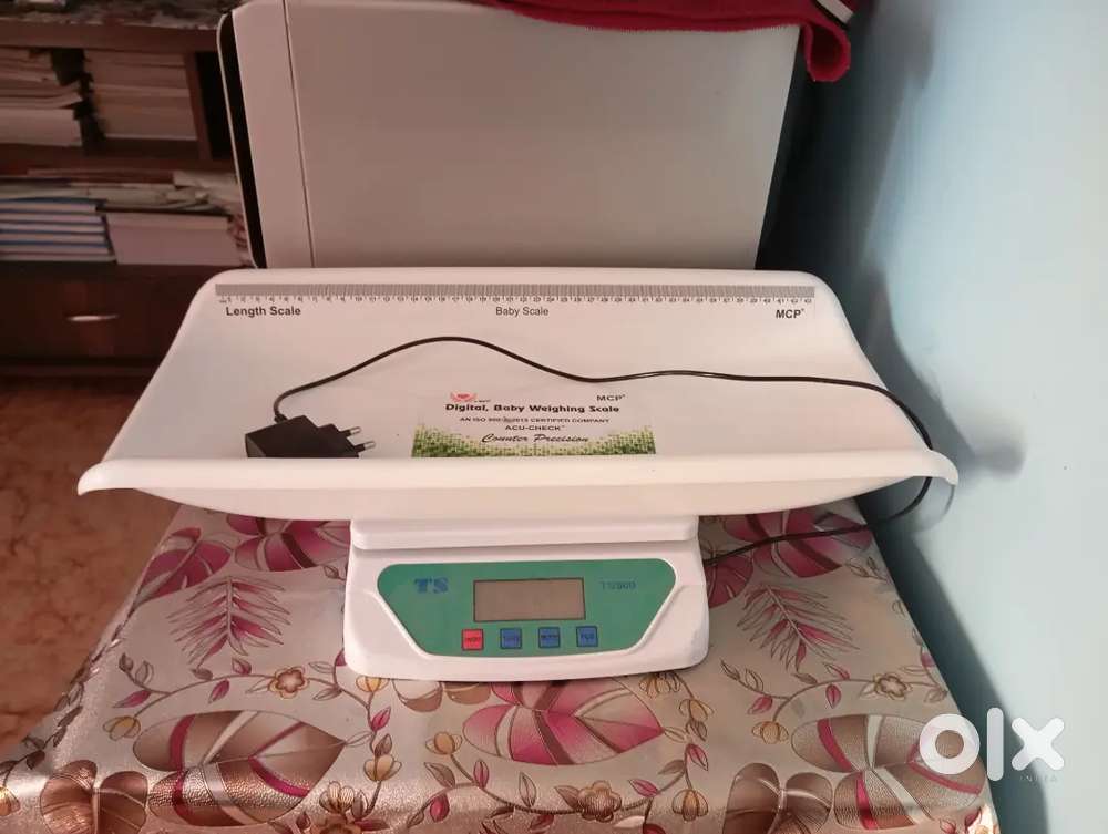 Baby weighing machine for new born (weight check equipment)