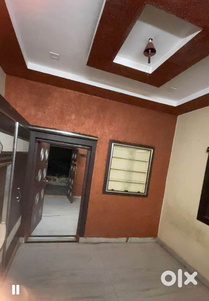 House for familys  or office