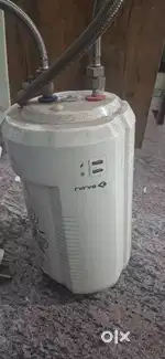 Bajaj Instant Geyser 3 litre