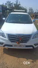 Toyota Innova 2017 Diesel 71000 Km Driven showroom maintaining