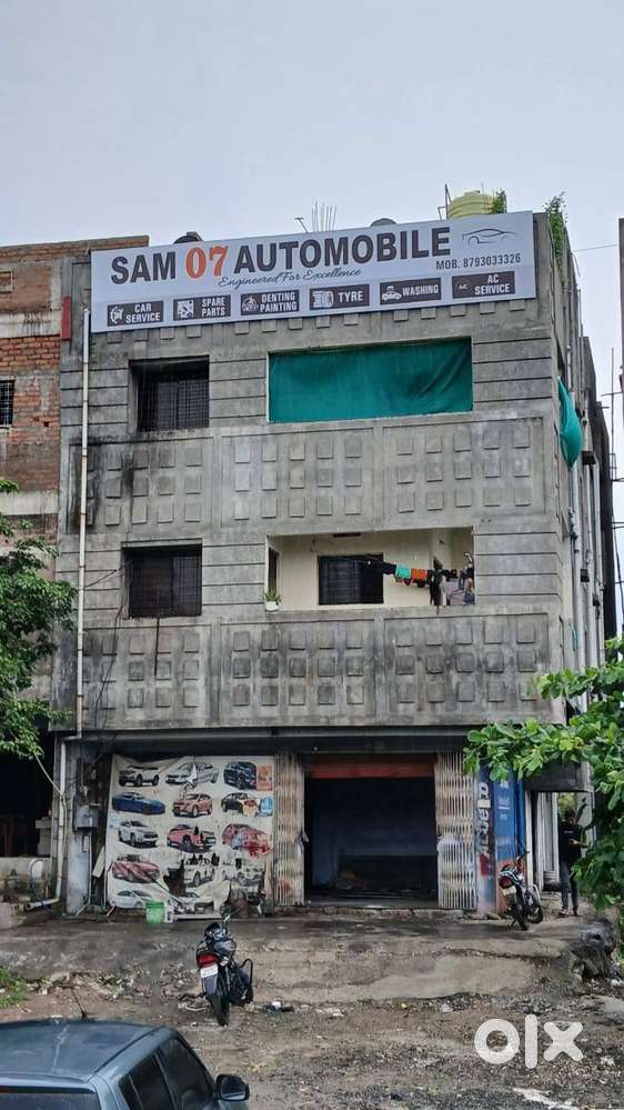 Need helper for car washing