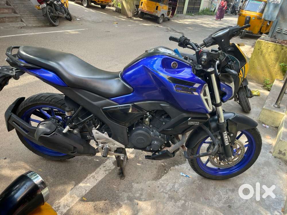 brand new fzs v4 for sale