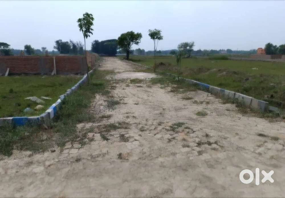 Residential plot Sale in gated society