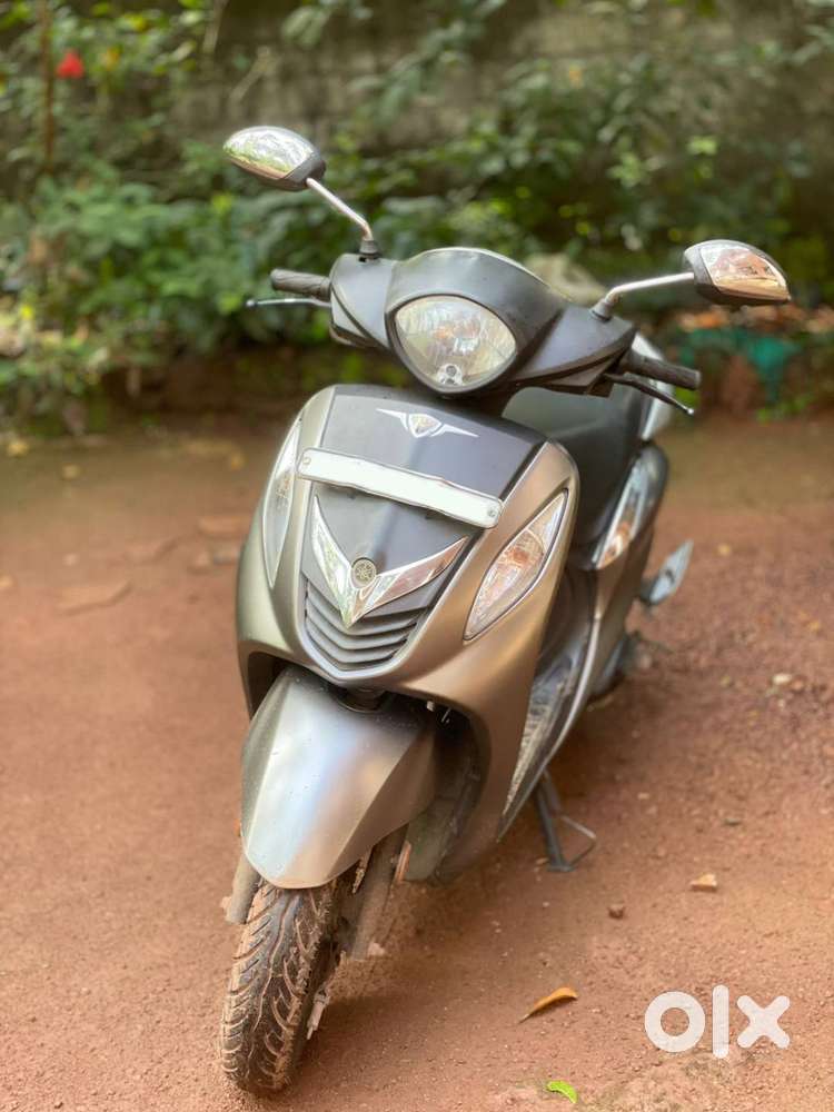 Yamaha Fascino Neat Vehicle