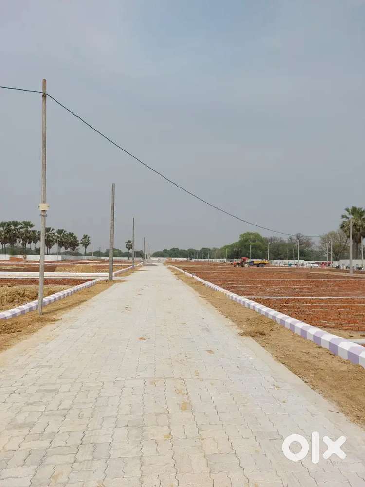 Plot available लखनऊ सरोजनी नगर बंथरा थाने के पास