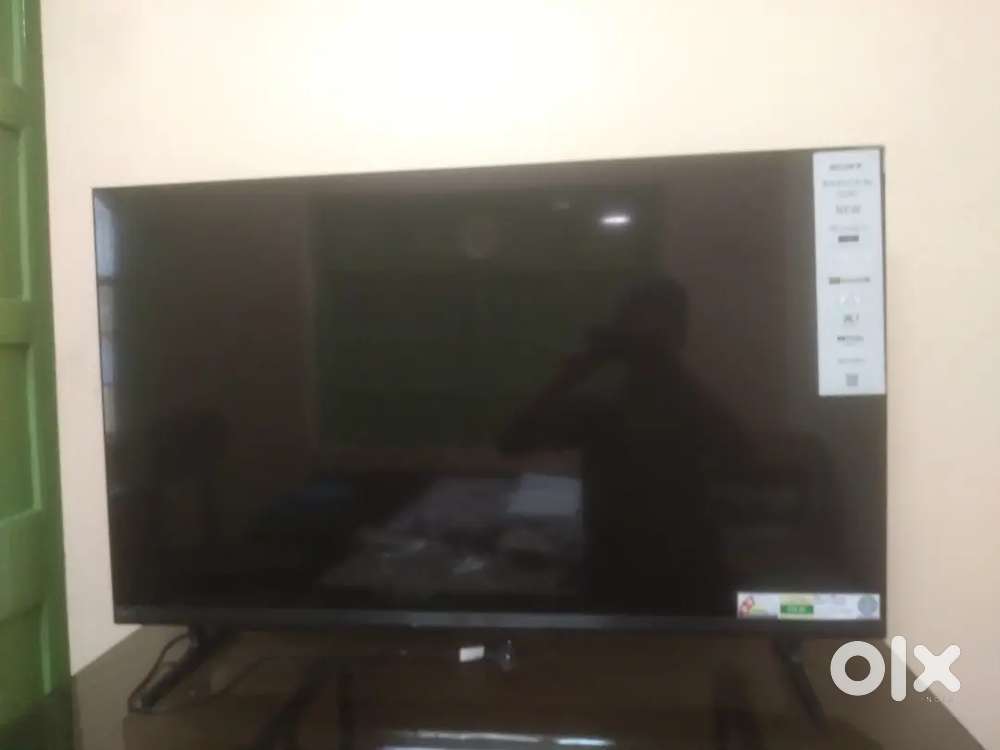 Sony Bravia 2ll s2 m2 43 inch tv 108.0cm