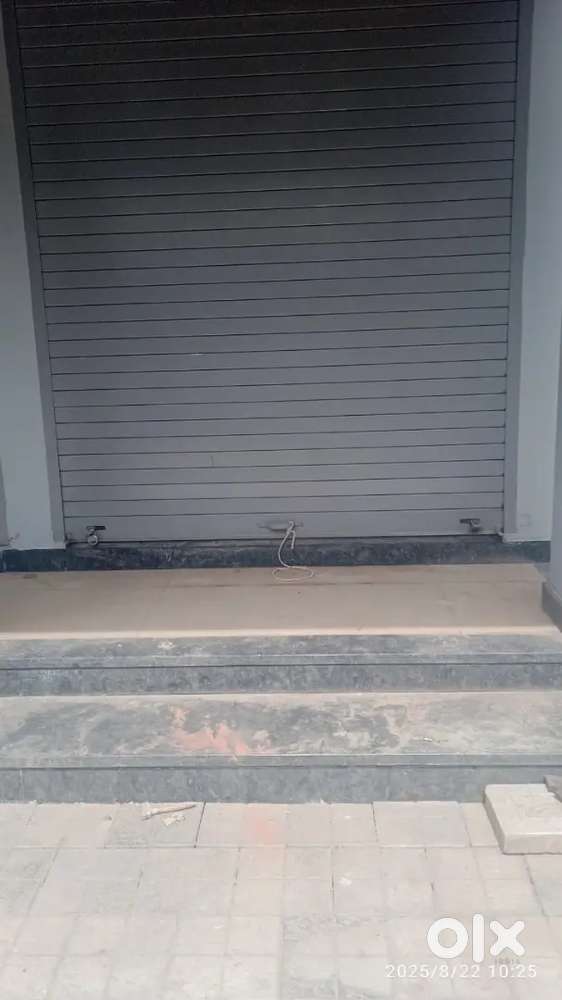 East nadakkavu nr salkara hotel office space for rent.ground floor