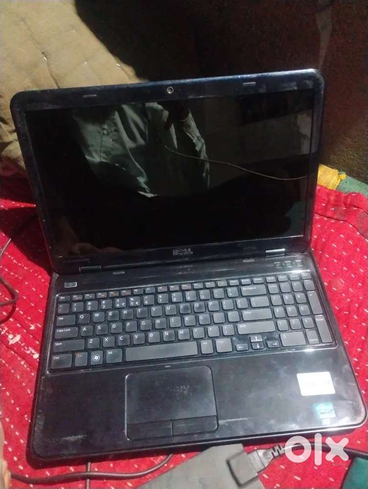 Dell ka leptop h motherboard khrab h