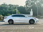 Lexus ES 300h Luxury, 2022, CNG & Hybrids