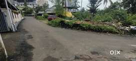 Kakkanad kollamkudimugal near BMC COLLEGE 8.5 lant for sale