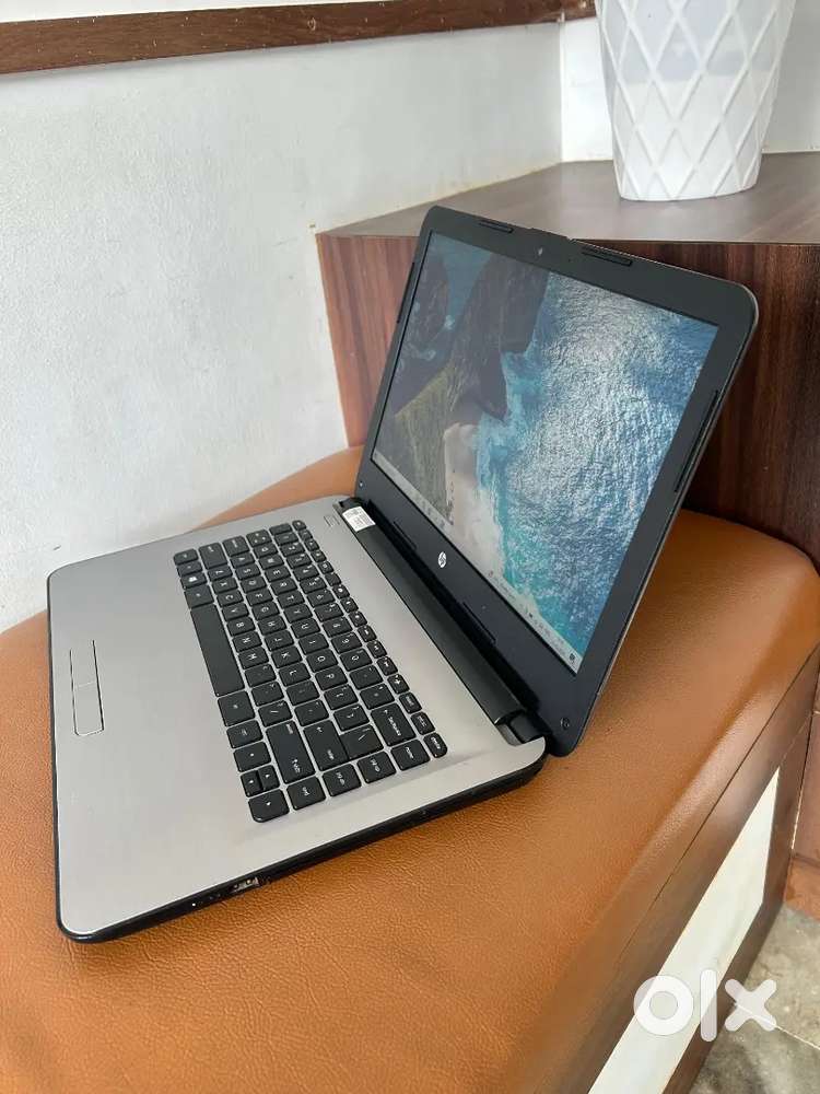HP LAPTOP 8 GP RAM 512 GP SSD WIFI WEBCAM I5 PROCESSOR 6 TH GEN WINDO