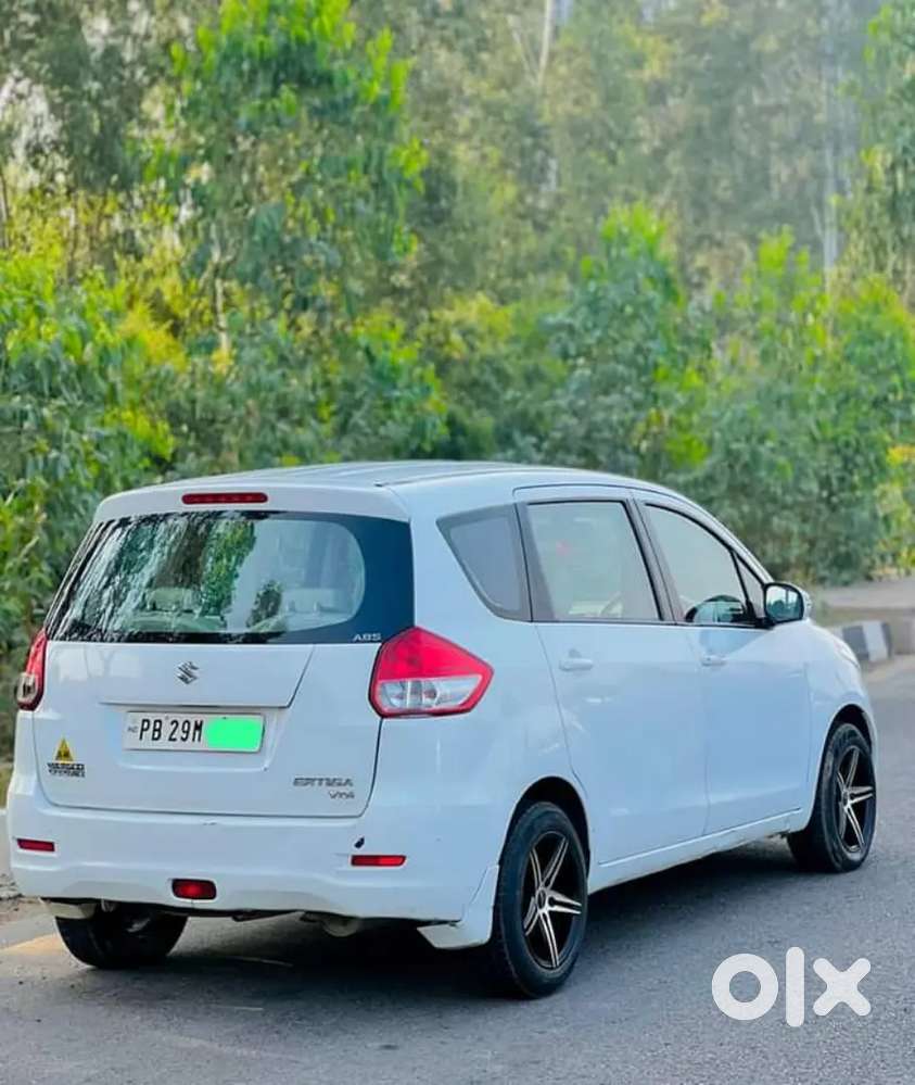 TEXI SERVICE 24×7 DRIVER AVAILABLE DAILY BASIS