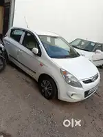 1st owner insurance valid hand to hand transfer diesel variant no work