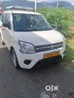 Driver wanted for red Texi