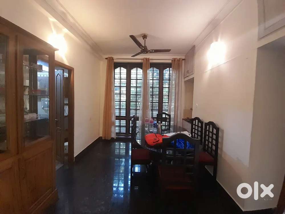 HOSTEL - Independent House Near Technopark