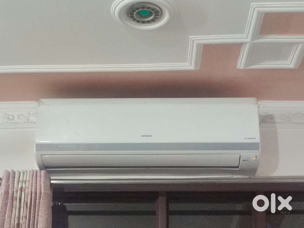 Two Split AC of Hitachi for sale