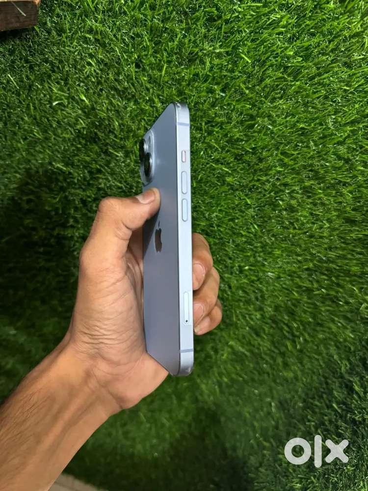 I want to sell my old iPhone 14 with bill and box