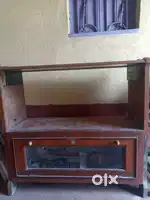 Shop glass counter