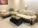 5 seater sofa with center table