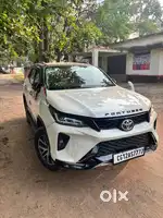 Toyota Fortuner 2018 Diesel 165000 Km Driven