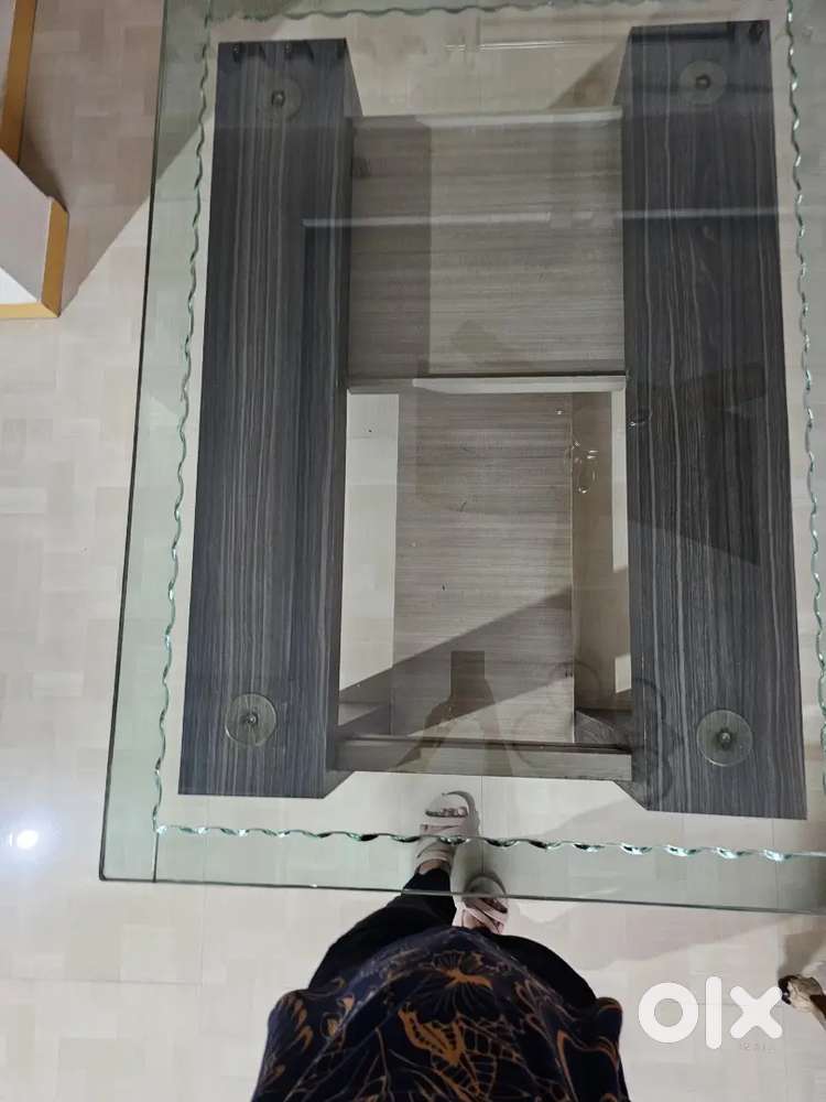 Dining table without chair