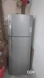 LG Double Door Refrigerator – Excellent Condition