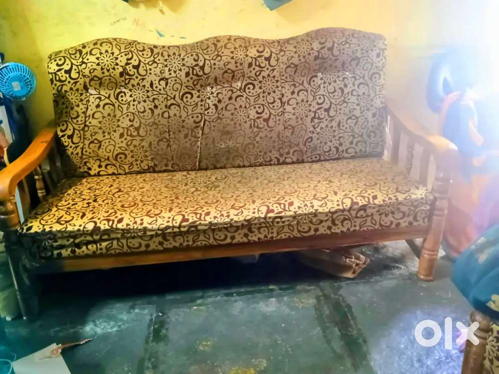 Urgent sale,  Wooden sofa set 3+1+1,