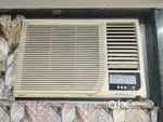 1.5 ton Voltas window AC
