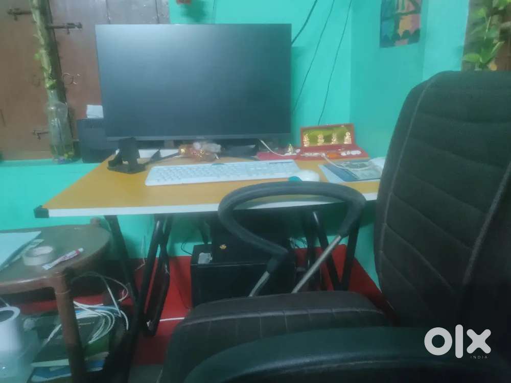 Full computer  set up  along with Chair & table